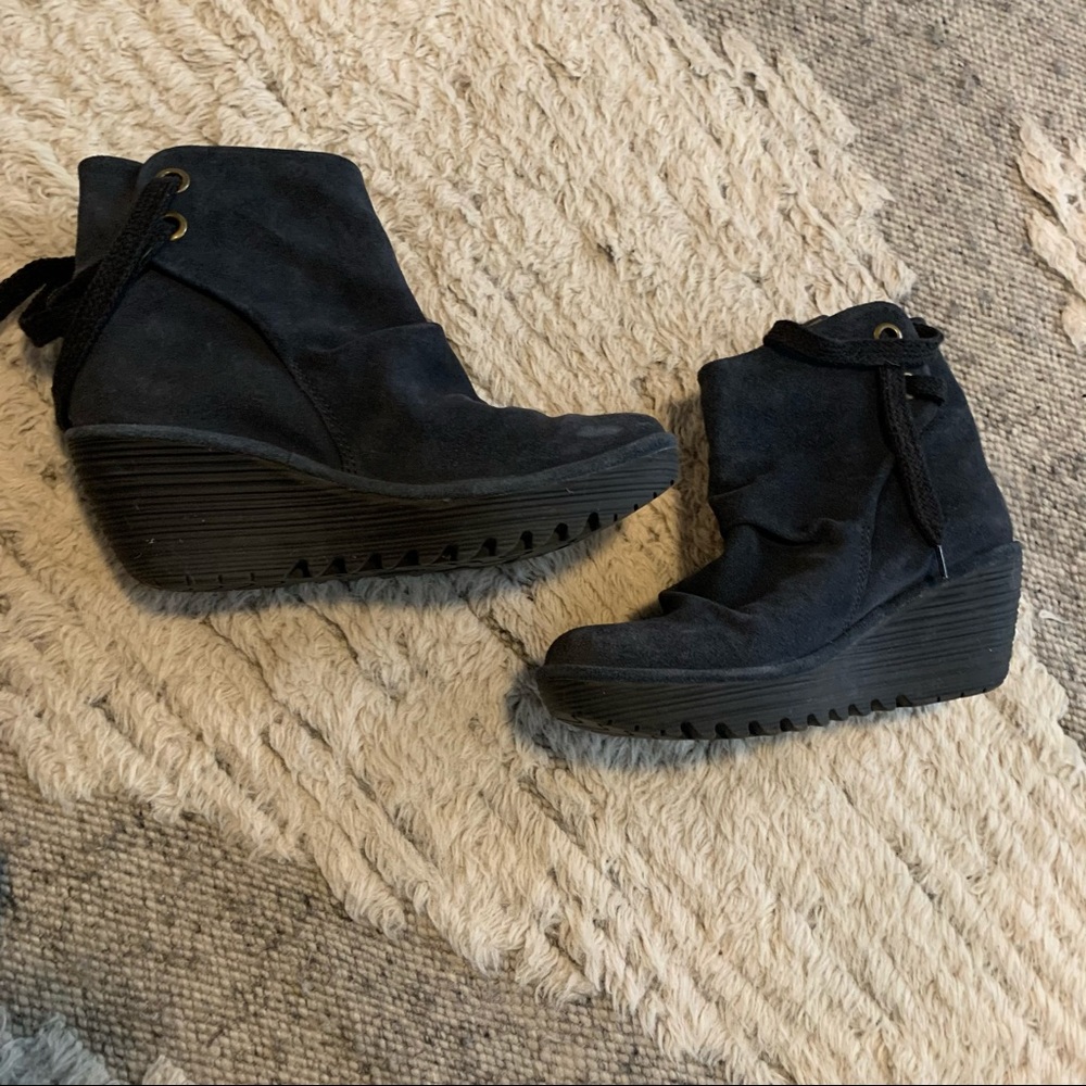 Womens Fly London Suede Ankle Boots Tie Yebi blue and black wedge 38 8
